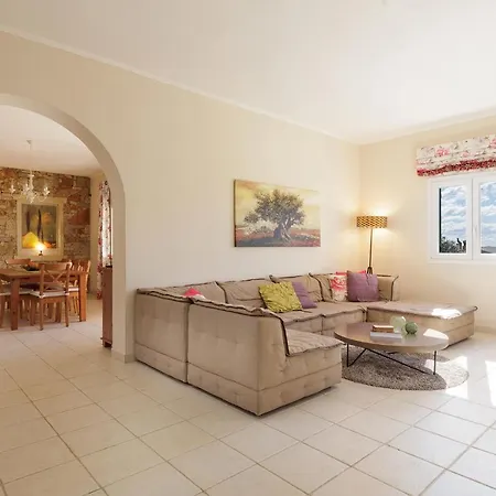 Villa Elia, Corfu Szpartílasz