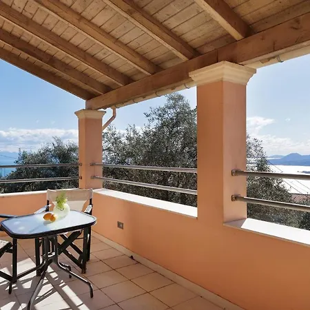 Villa Elia, Corfu